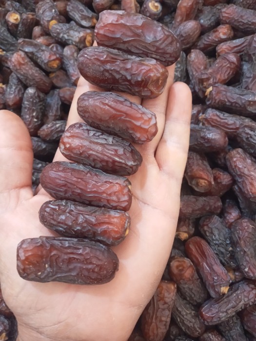 قیمت خرما پیارم درجه یک